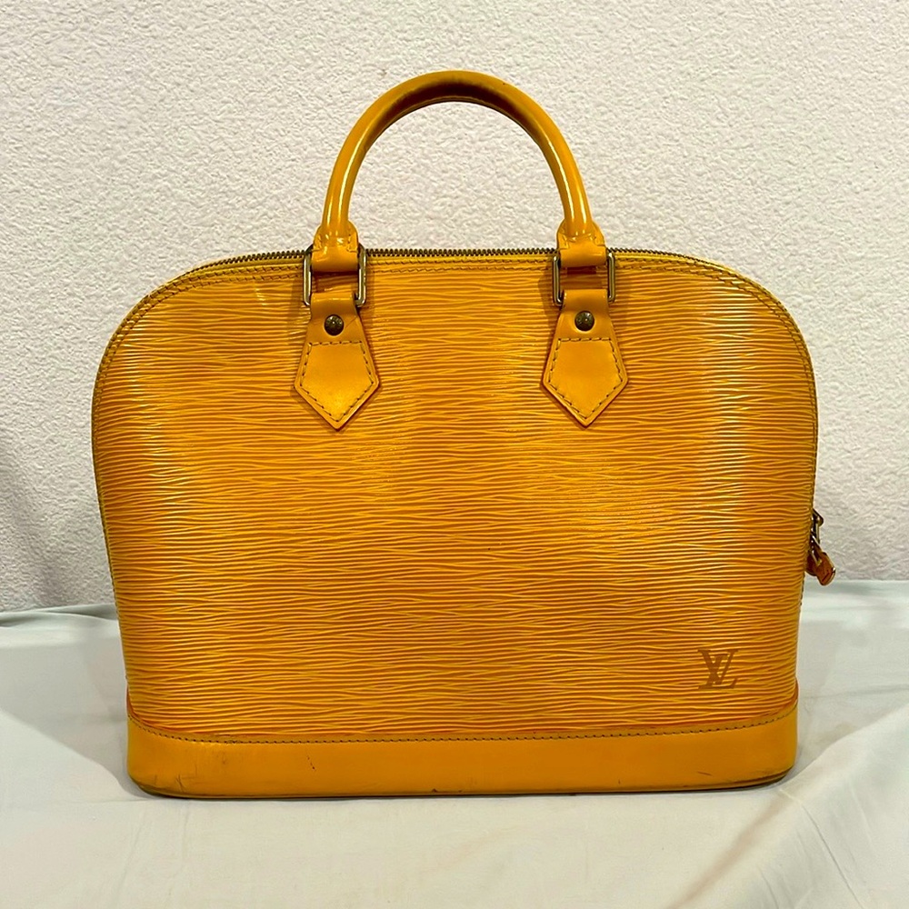 Louis Vuitton Epi Leather Alma Yellow (preowned)